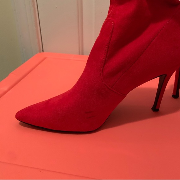 Red heel boots - Picture 3 of 6